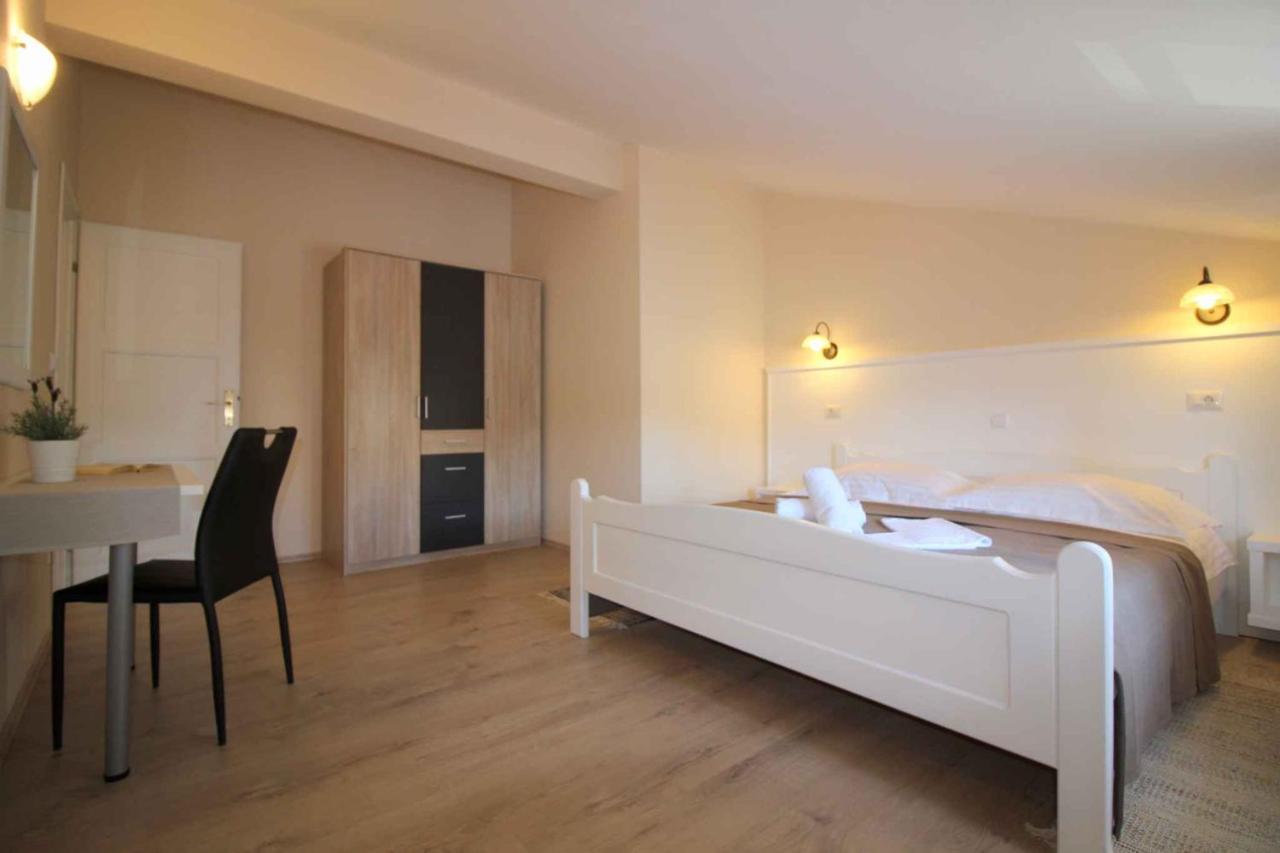 Apartment In Porec/istrien 36949